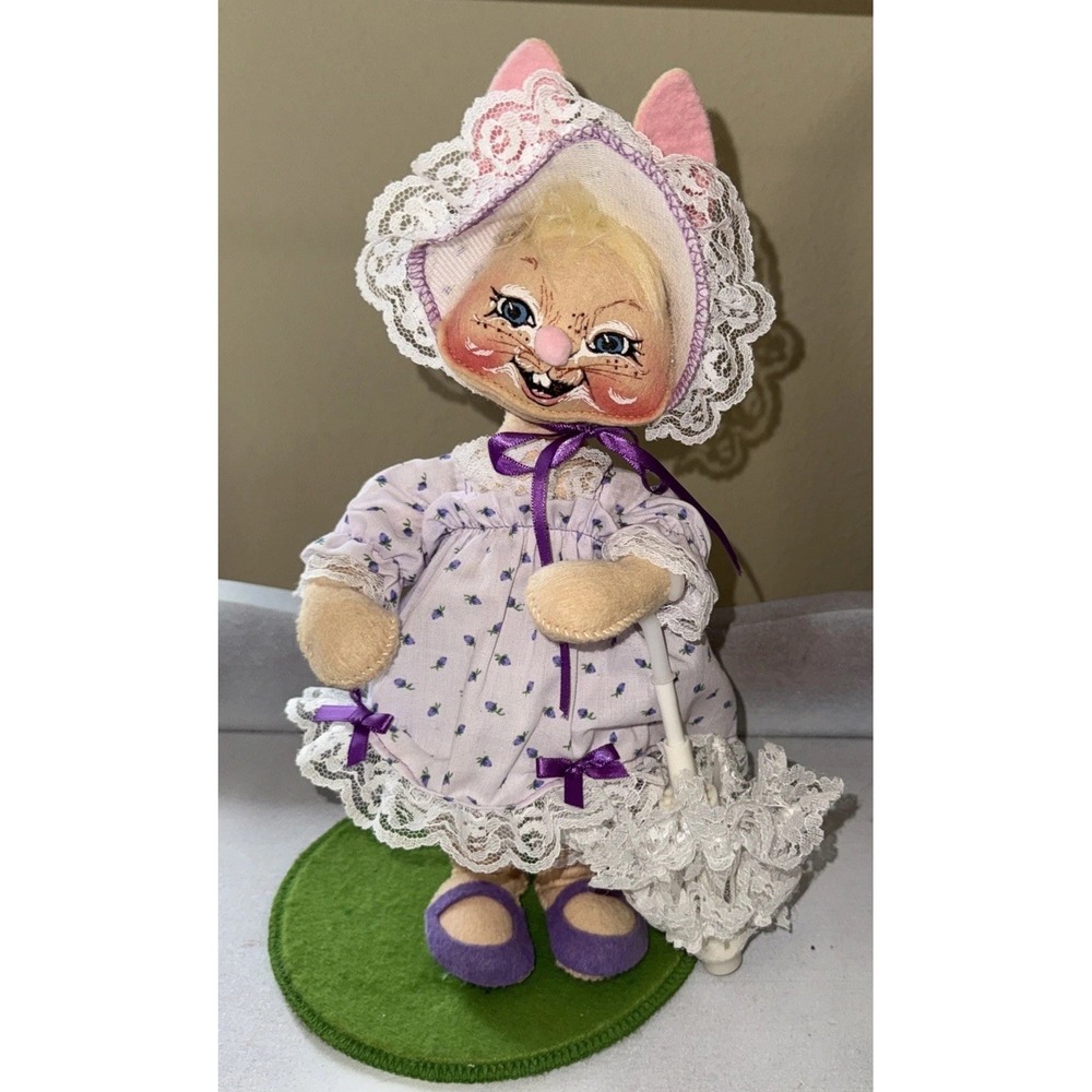 VTG Annalee Spring Easter Parade Bunny Rabbit Doll 1990 Parasol Standing Female